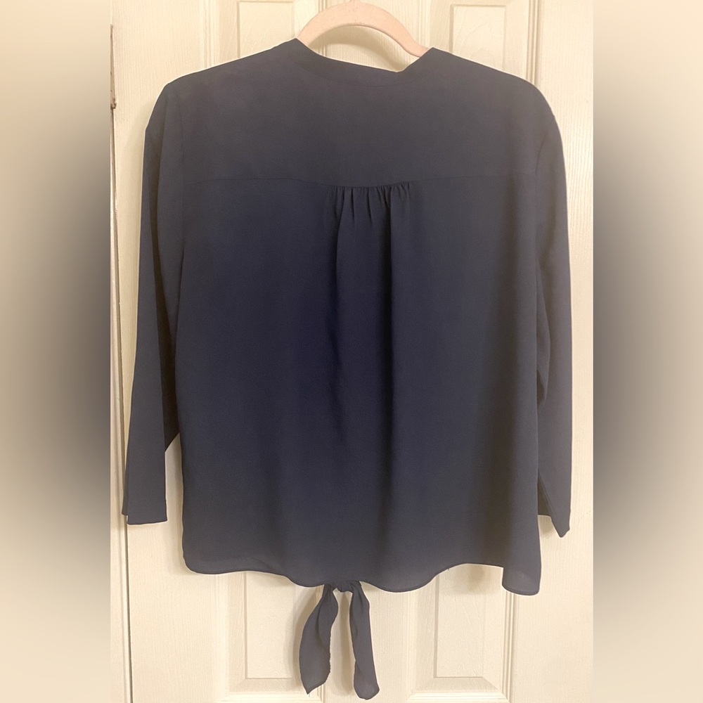 CREMIEUX navy blue blouse top with tie up front Sz large - Picture 2 of 3